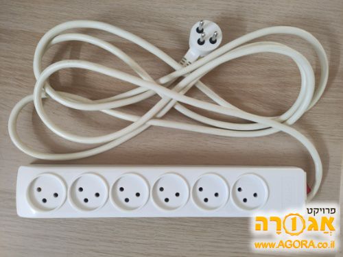 רב שקע 6 יציאות כולל מפסק וכבל