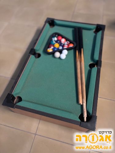 ביליארד שולחני