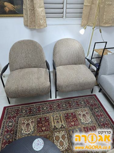 זוג כורסאות