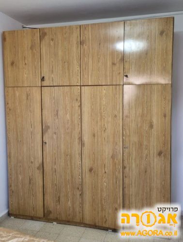 ארון בגדים עבודת נגר איכותי מאוד