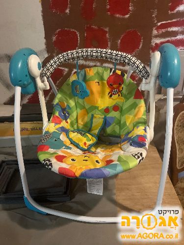 נדנדה לתינוק