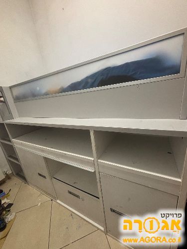 מיטת יחיד גבוהה מיטת קומה