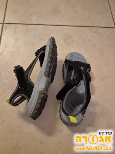 סנדלים לנער