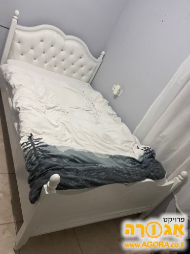 מיטה וחצי