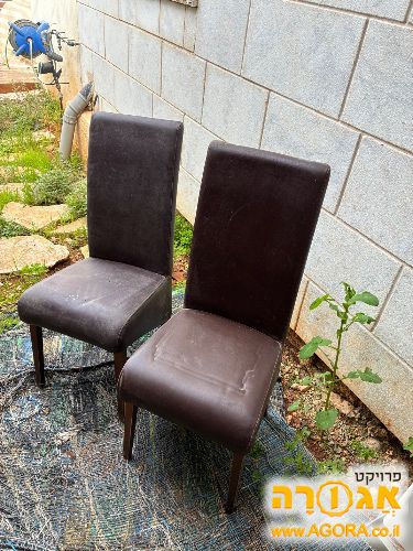 כורסאות וינטג' מעור במצב סביר