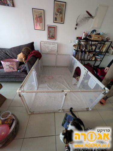 מתחם פעילות לתינוק