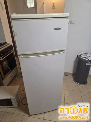 מקרר קטן