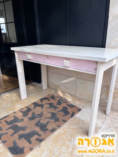 שולחן כתיבה לילד/ה של עץ מלא