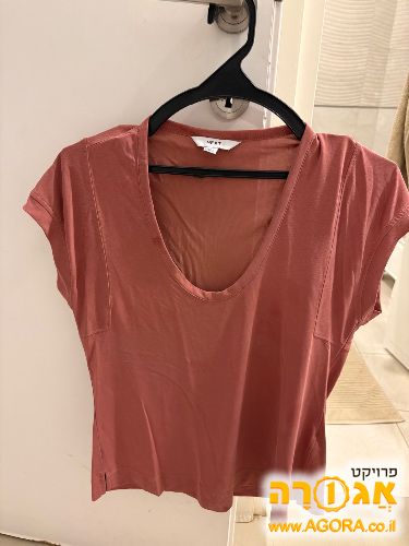 בגדי נשים וגברים