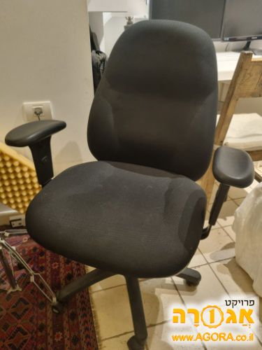 כסא משרדי