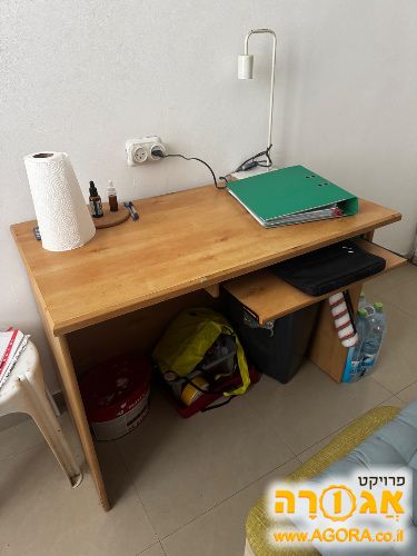 שולחן כתיבה