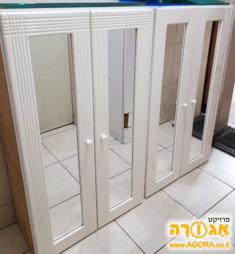 ארונית