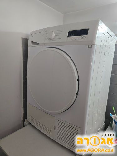 מייבש כביסה עם מאדה
