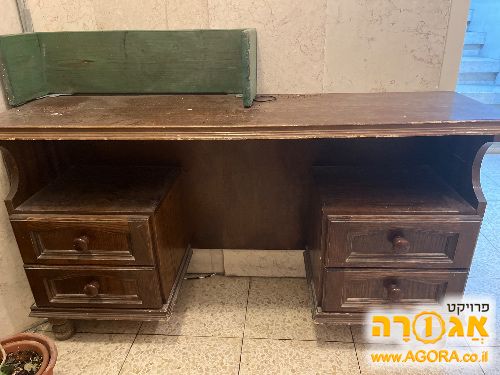 שולחן נמוך וינטג' מצב מצויין