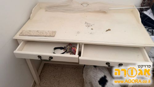 שולחן כתיבה לחדר ילדים