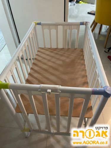 עריסה פלסטיק