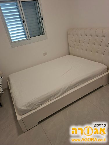 מיטה זוגית