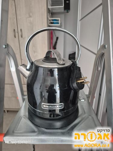 קומקום חשמלי