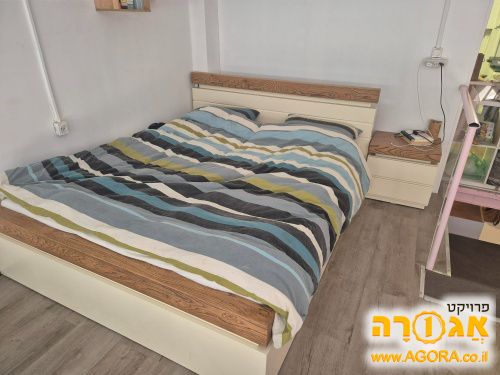 בסיס מיטה + ארגז למזרון 1.6×1.9 + שידות