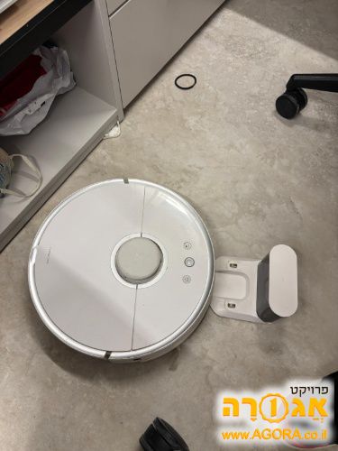 רובוט שואב