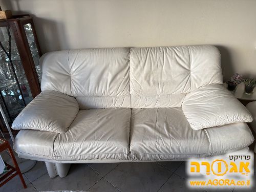 ספת עור