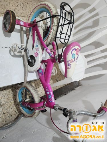 אופניים לילדה