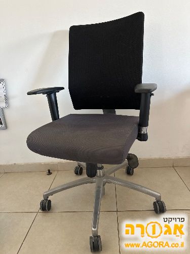 כסא משרד