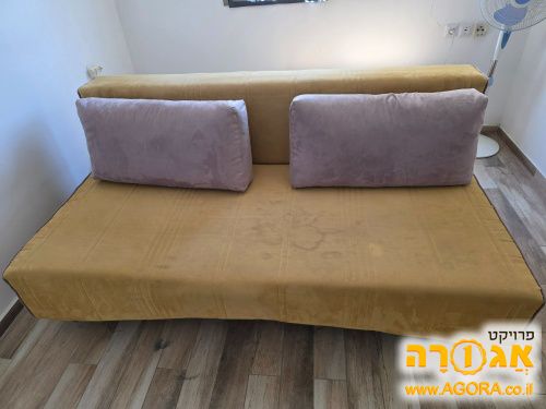 ספה נוער נפתחת