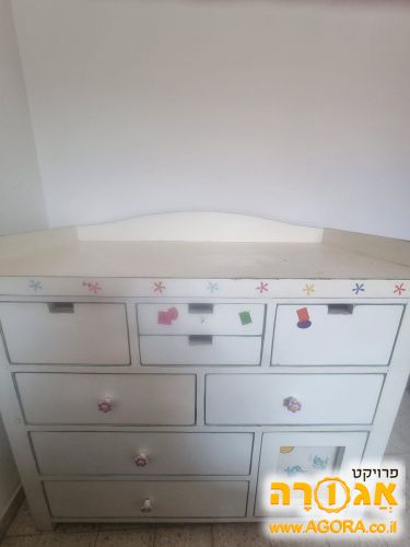 שידת החתלה