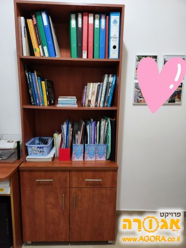 כוננית ספריה צבע חום כהה