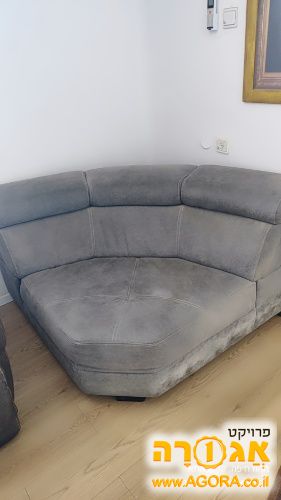 כורסה פינתית