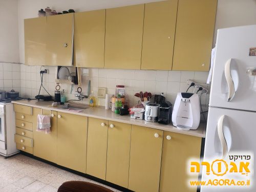 מטבח כולל שיש וכיור
