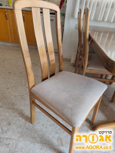 שולחן פינת אוכל