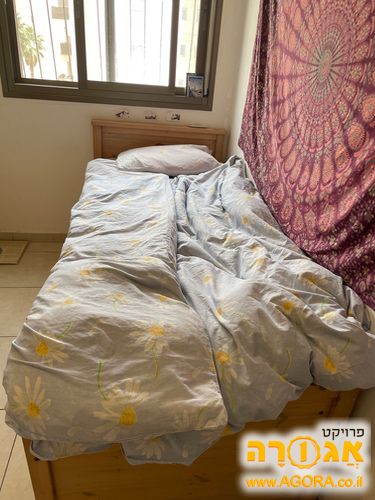 מיטת יחיד + מיטת חבר