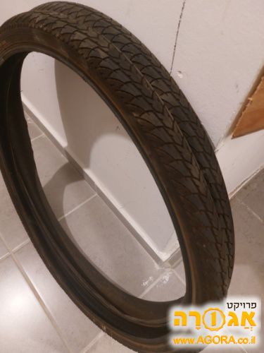 צמיגי אופניים 26 לעיר או כביש