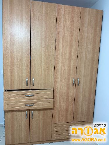 ארון קיר