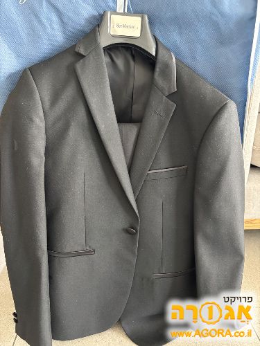 חליפה לגבר