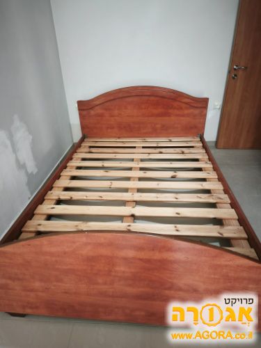מיטה זוגית