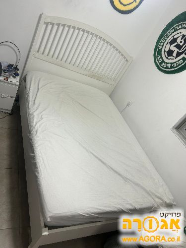 מיטת איקאה