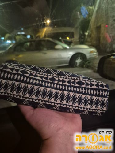 קלמר עם רקמה