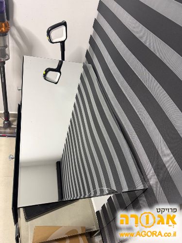 שידה מראה