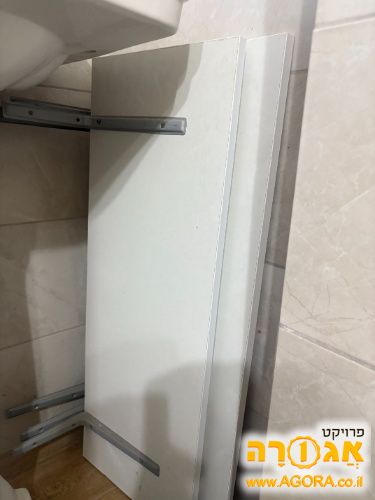 מדפים