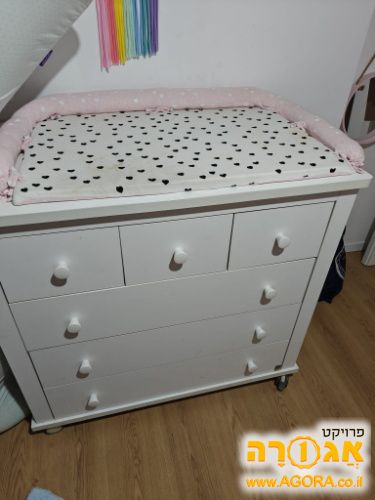 שידת החתלה