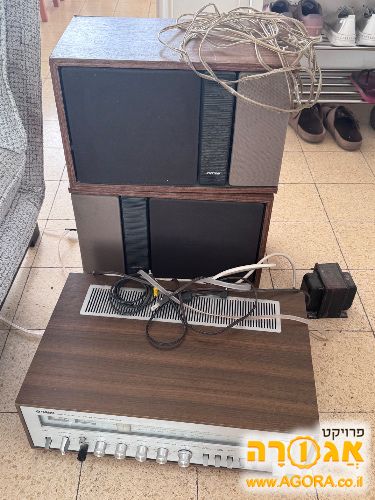 מערכת עם שני רמקולים