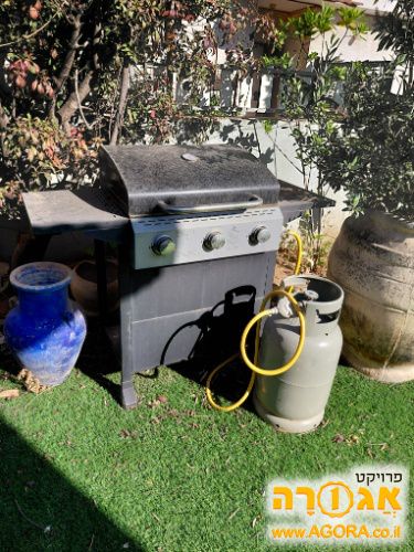 מנגל על גז
