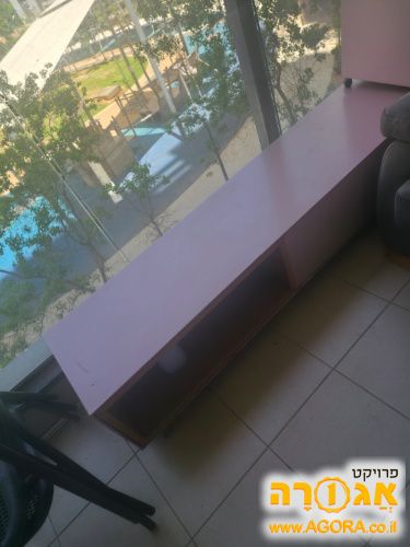 מזנון /שידה