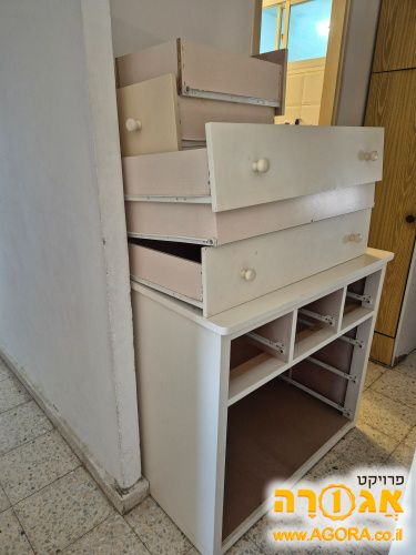 שידת החתלה