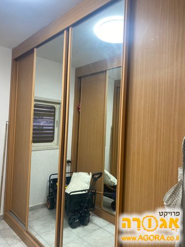 ארון הזזה גדול
