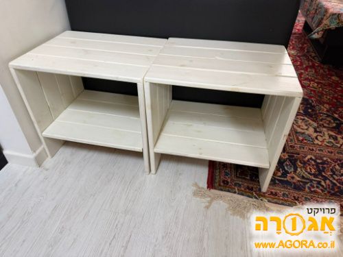 מיטה זוגית עם מזרון ושידות