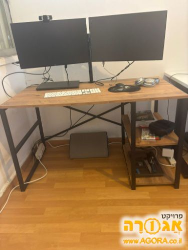 שולחן עבודה 1.20
